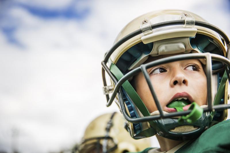 Football Players: Is Your Mouthguard Being Protected The Right Way