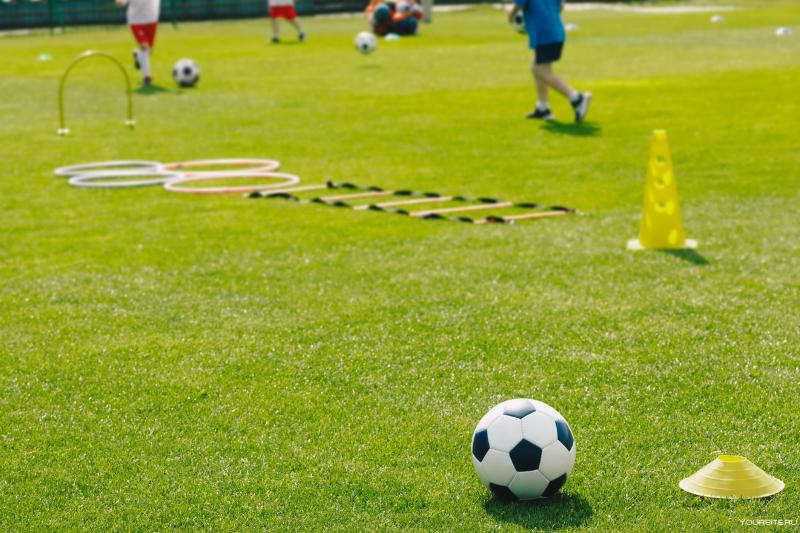 Football Training Equipment Essentials for Optimal Team Performance: Steel Your Game with These Key Practice Cones
