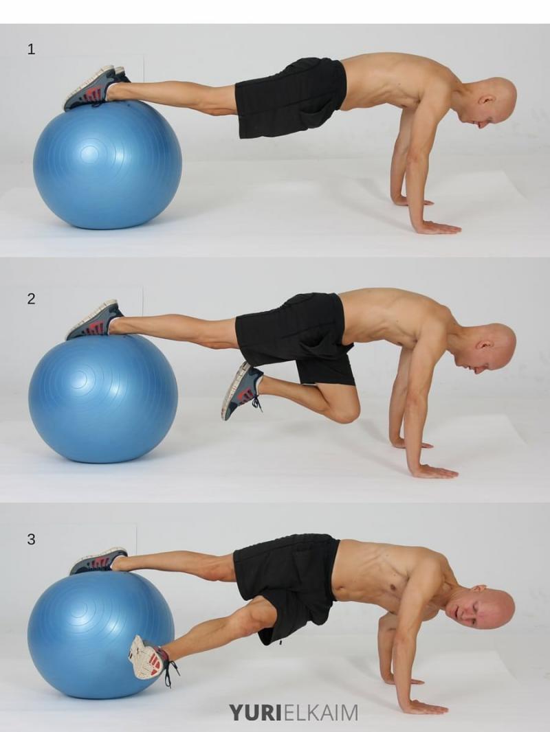 Get a Rock Solid Core with Merrithew Stability Balls: 15 Exercises to Transform Your Abs