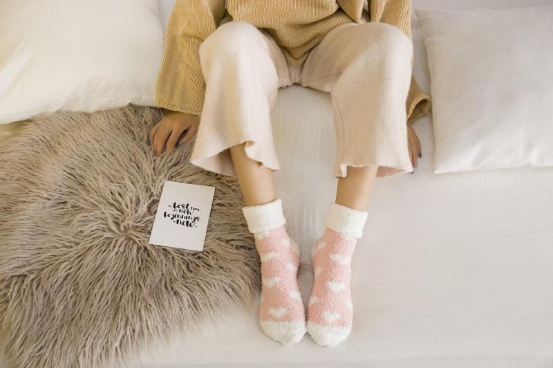 Getting Cozy This Winter. Discover 15 Tips For Choosing The Best Insulated Socks