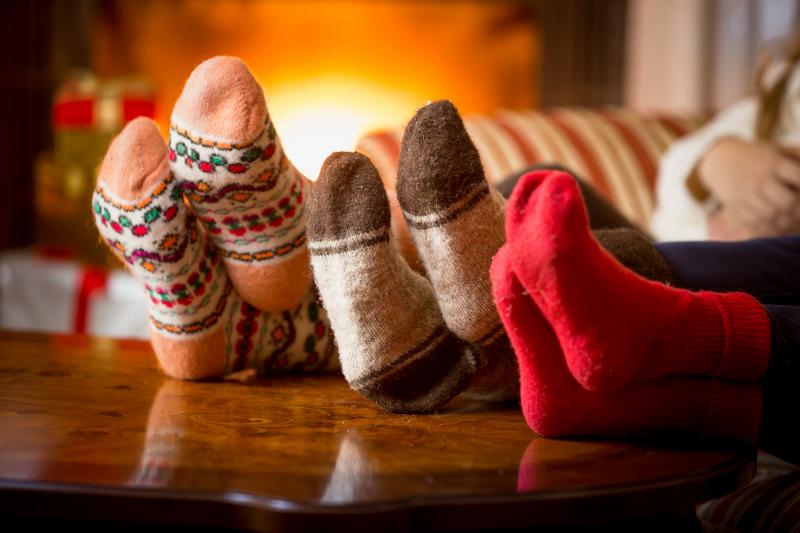 Getting Cozy This Winter. Discover 15 Tips For Choosing The Best Insulated Socks