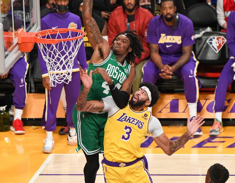Getting the Perfect Jersey for Your MVP: Why Leonard Jerseys are a Slam Dunk This Season