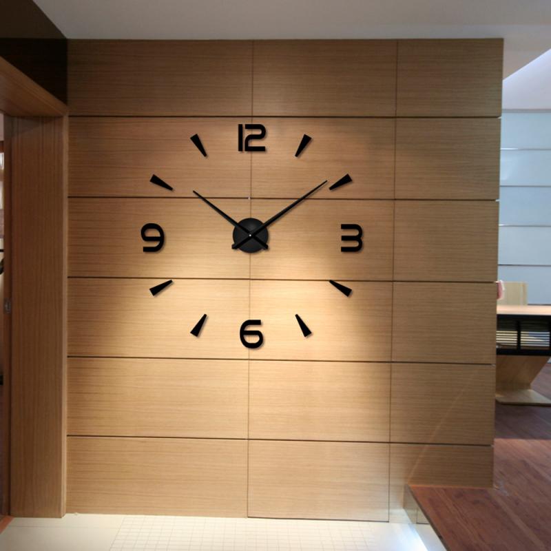 Giant Digital Clocks: How Building-Sized Displays Keep Us On Time