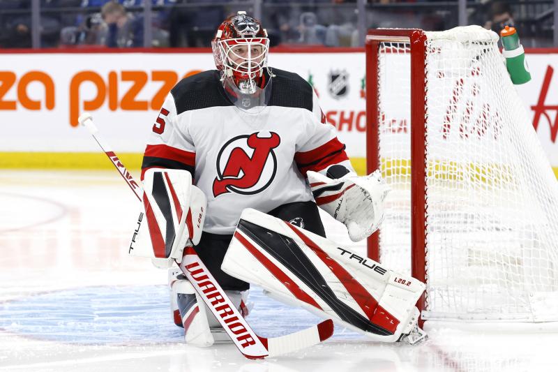 Goalie Gadgets That Up Your Game: Discover 15 Killer Tools to Take Your Goalie Skills to the Next Level
