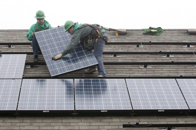 Going Solar in Wisconsin This Year: A 15-Step Checklist To Install Panels On Your Home