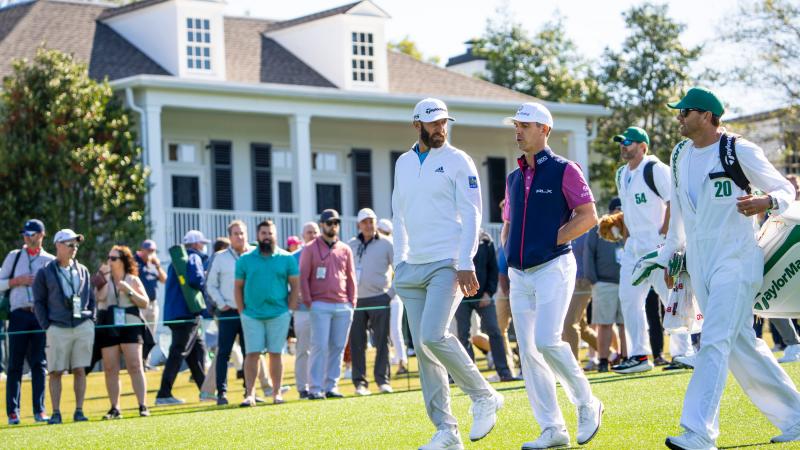 Golf Glove Lefties Must Try in 2023: 14 Essentials for Left-Handed Players