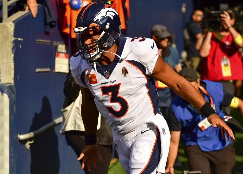 Hang with NFL Fans In-Season: 15 Things You Never Knew About Broncos Cornhole