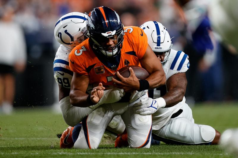 Hang with NFL Fans In-Season: 15 Things You Never Knew About Broncos Cornhole