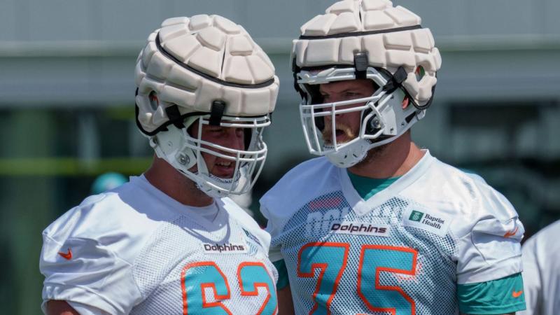 Heading: The Best Lacrosse Helmets for Concussion Prevention and Safety in 2022