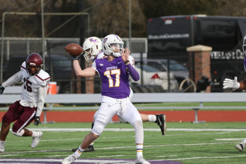 High School Football: Are These the Best Shoulder Pads for Your Athlete