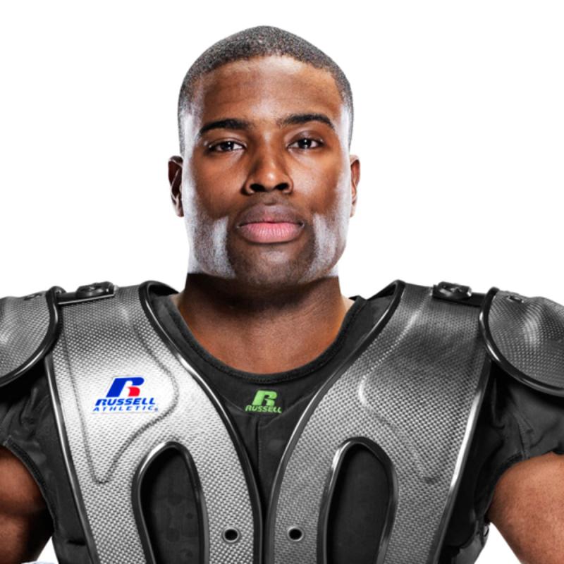 High School Football: Are These the Best Shoulder Pads for Your Athlete