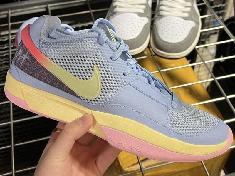 Highlighting What Makes Nike Shoes So : The 15 Special Features That Set Nike Apart