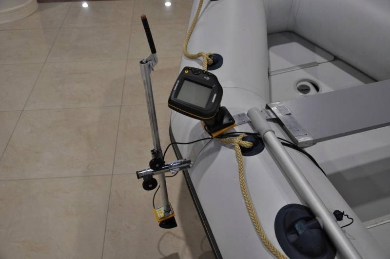 Hook Up Your Fishing Experience: Learn How to Master the Lowrance 5x Series Fish Finders
