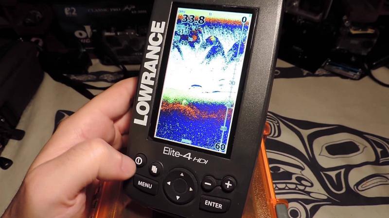 Hook Up Your Fishing Experience: Learn How to Master the Lowrance 5x Series Fish Finders