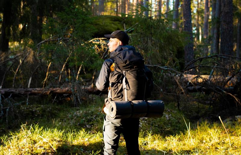 How 2 Pack for an Incredible Weekend Hike: The Freewheel Pro Packs All You Need