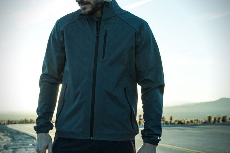 How does the Nike Team Authentic Lightweight Player Jacket Stand Out from other Nike Light Jackets for Men