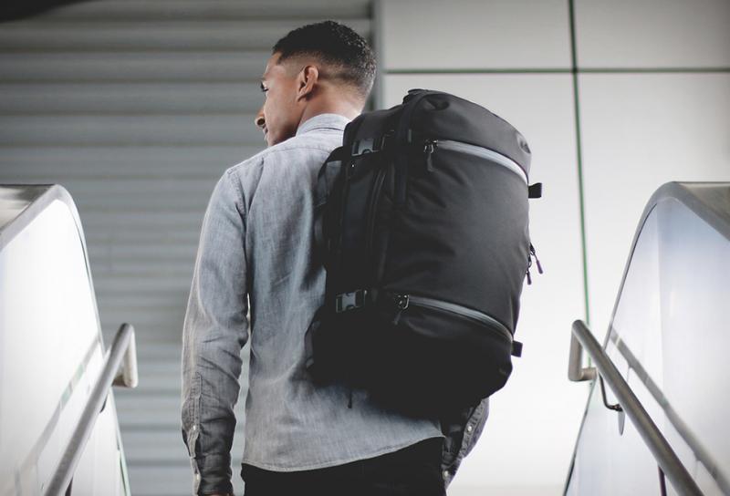 How to Choose the Best Black Backpack for Work: 7 Essential Features to Look For