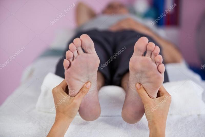How to Choose the Best Podiatrist in Seattle. Here
