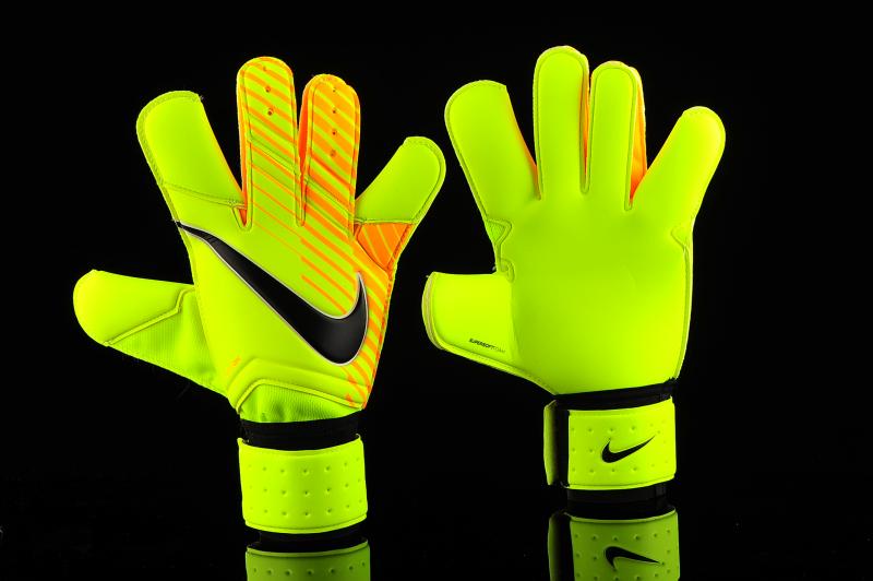 How to choose the perfect goalkeeper gloves in 2023: Discover if Nike’s vapor grip 3 is right for you