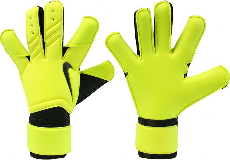 How to choose the perfect goalkeeper gloves in 2023: Discover if Nike’s vapor grip 3 is right for you