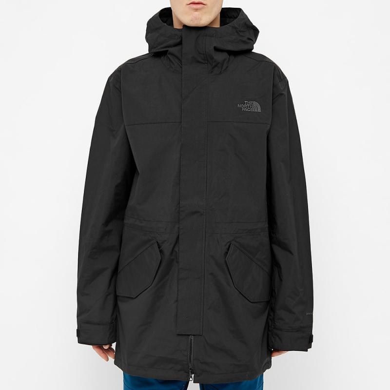 How to Find the Best Rain Parka: Take a Look at the City Breeze Jacket from North Face