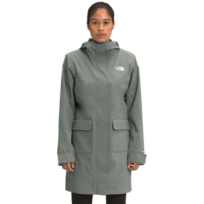 How to Find the Best Rain Parka: Take a Look at the City Breeze Jacket from North Face