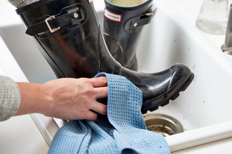 How To Make Your Rubber Boots Last With The Best Conditioner