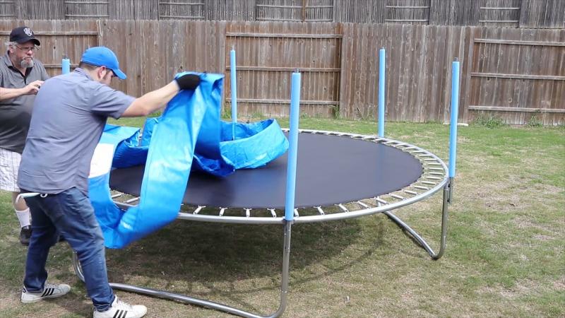 How To Purchase A Trampoline: The 15 Best Tips For Buying The Perfect Trampoline Today