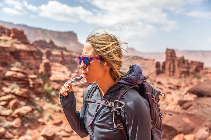 Hydration On-The-Go: The 15 Best Features of The Quest 2L Hydration Pack