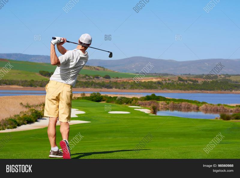 Improve Your Golf Game in 2022: 15 Ways GPS Devices Give You an Edge on the Course