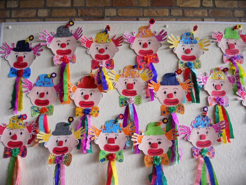 Incredible Circus Crafts: 15 Spectacular Preschool Circus Craft Ideas Kids Will Love