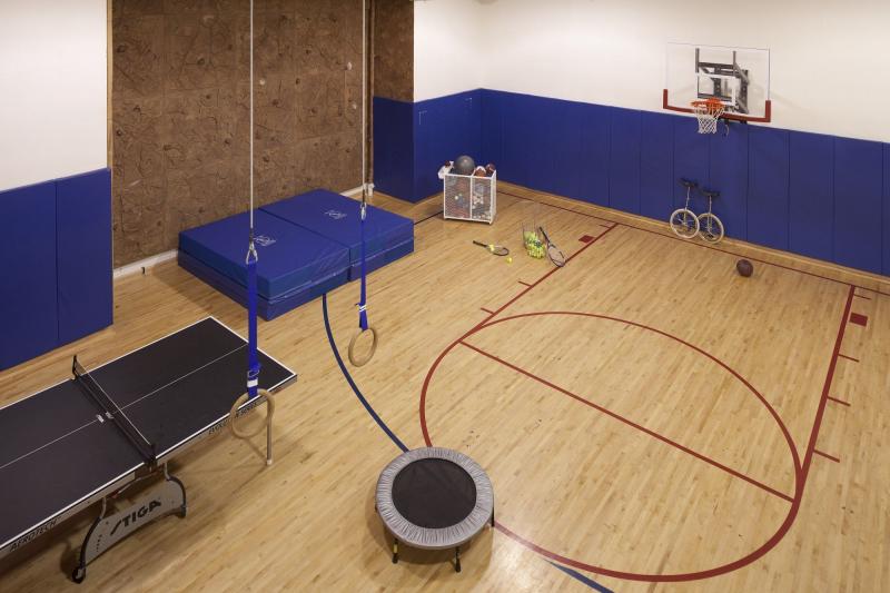 Indoor Basketball Essentials: The 15 Must-Have Items to Dominate Any Indoor Court This Season