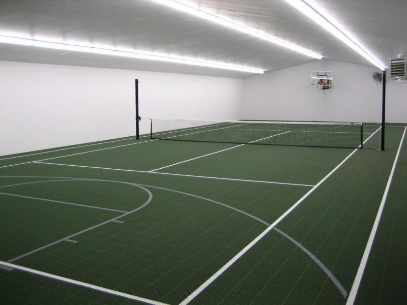 Indoor Basketball Essentials: The 15 Must-Have Items to Dominate Any Indoor Court This Season