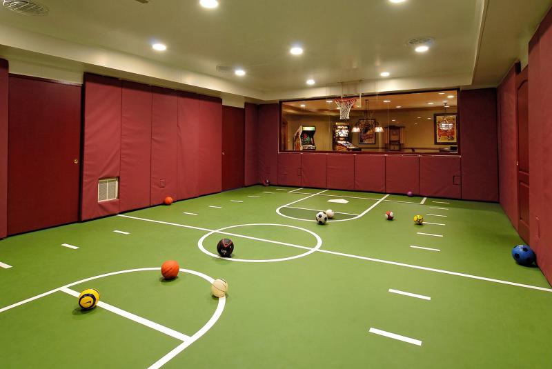 Indoor Basketball Essentials: The 15 Must-Have Items to Dominate Any Indoor Court This Season