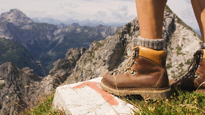 Inexpensive Hiking Boots for Women: Discover 15 Amazing Tips for Finding Cheap, Yet Quality Options