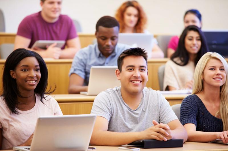 Inside Univ New England: How Does This Historic Campus Captivate Students
