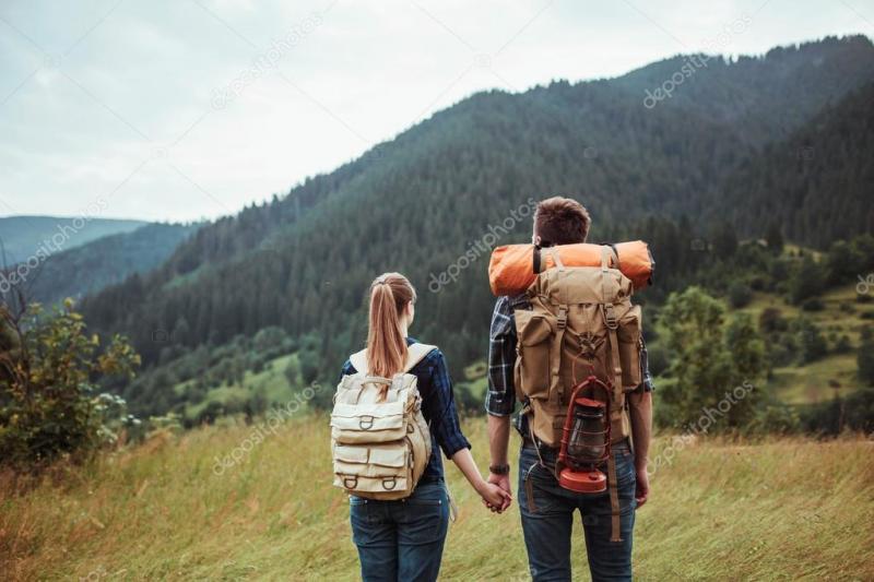 Is A Lightweight Hiking Backpack Right For You This Season. : 15 Essential Features To Consider Before Buying