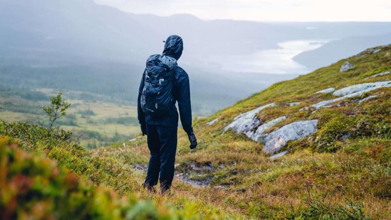 Is A Lightweight Hiking Backpack Right For You This Season. : 15 Essential Features To Consider Before Buying