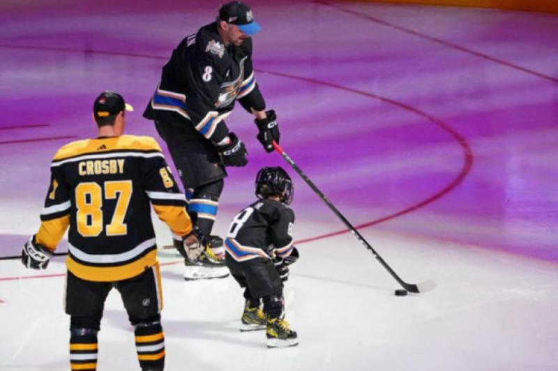 Is Hockey Tape the Secret to Winning Games: Discover the Best Brands Used by NHL Stars