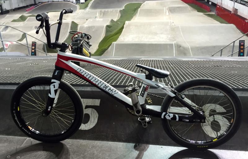 Is the GT Stomper Pro the Best BMX Bike for Beginners. Mastering the Youth Stomper Pro