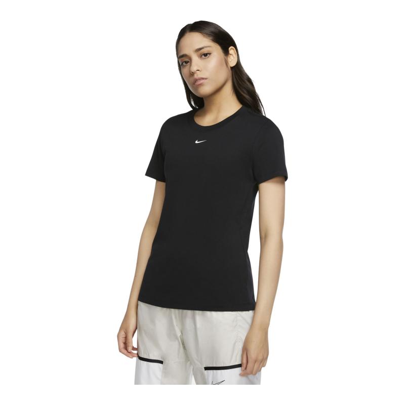 Is the Nike Miler Tee the Best Running Shirt: 15 Reasons Runners Love This Versatile Tee