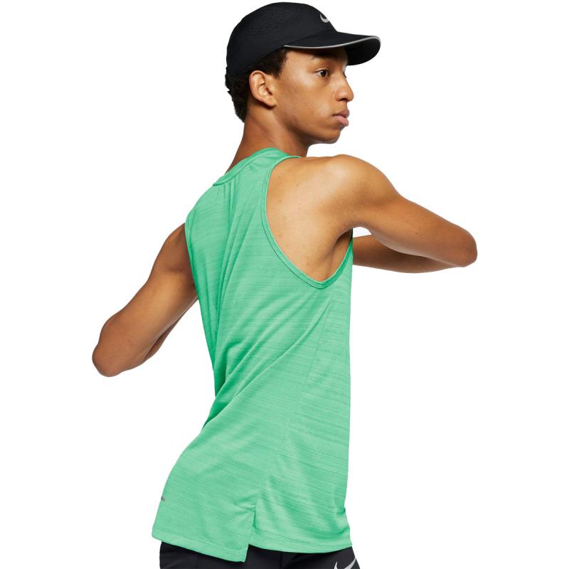 Is the Nike Miler Tee the Best Running Shirt: 15 Reasons Runners Love This Versatile Tee