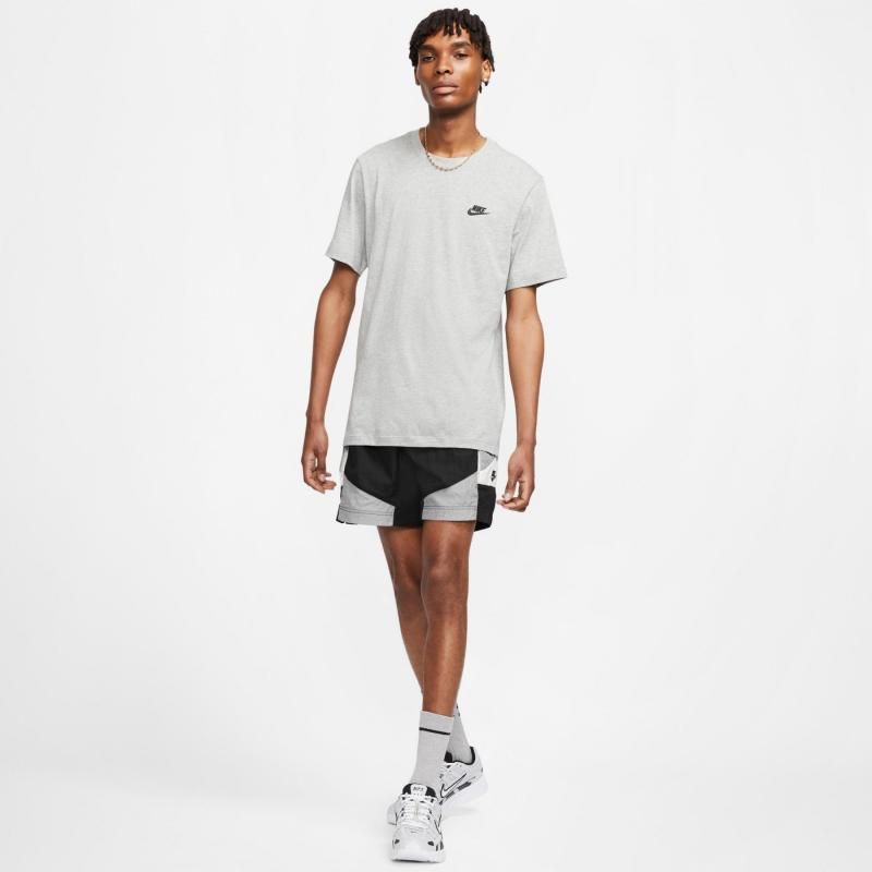 Is the Nike Sportswear Club Tee the Most Versatile Tee for Men This Year