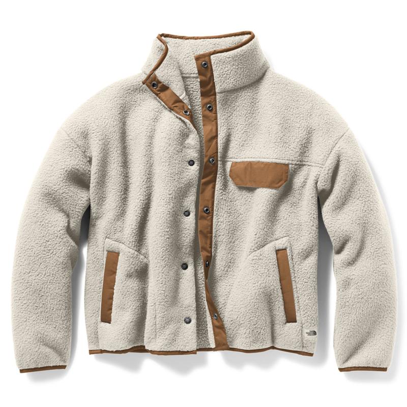Is The North Face Cragmont Fleece The Best Jacket For Cool Weather. This Review Tells You What You Need To Know