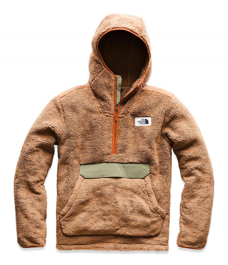Is The North Face Cragmont Fleece The Best Jacket For Cool Weather. This Review Tells You What You Need To Know