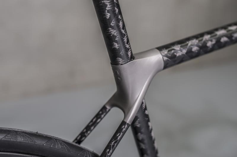 Is This Carbon Fiber Lacrosse Shaft Worth The Investment: The Ultimate Review of The Warrior Evo Line Reveals All