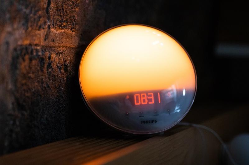 Is This Futuristic Cube Alarm Clock Worth Your Time and Money: Tap Into Technology