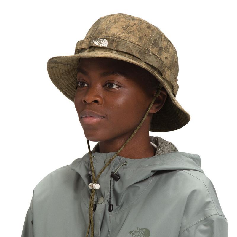 Is This The Most Stylish Hiking Hat in 2021: Why The North Face Class V Brimmer Hat is A Must-Have