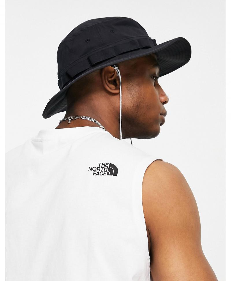 Is This The Most Stylish Hiking Hat in 2021: Why The North Face Class V Brimmer Hat is A Must-Have