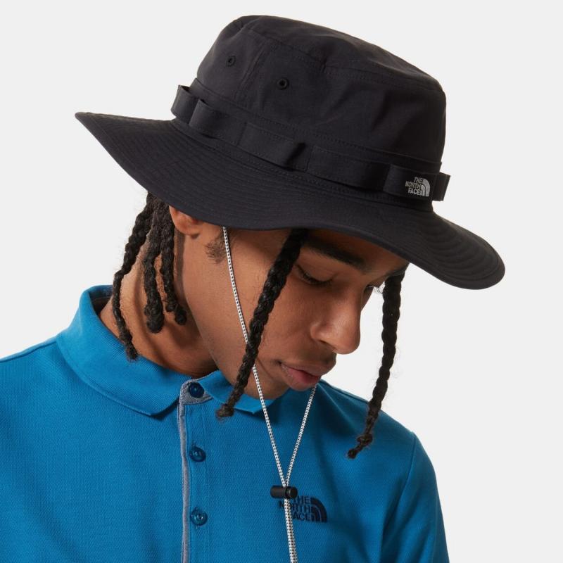 Is This The Most Stylish Hiking Hat in 2021: Why The North Face Class V Brimmer Hat is A Must-Have